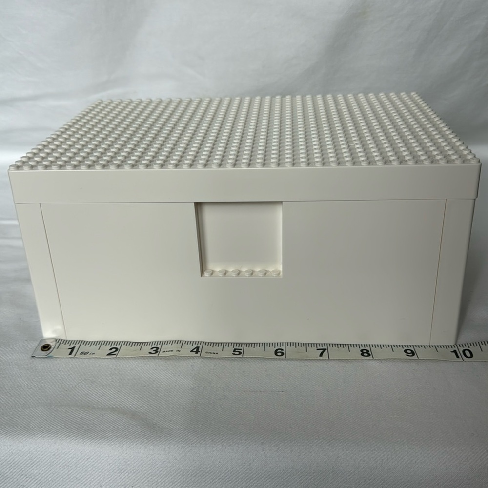 I-K-E-A BYGGLEK LEGO® box with lid white 1 box w/legos used
